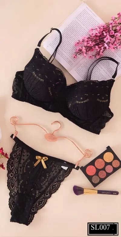 Velvet Gold 007
