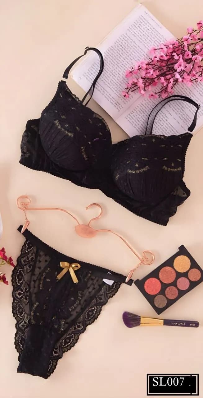 Velvet Gold 007